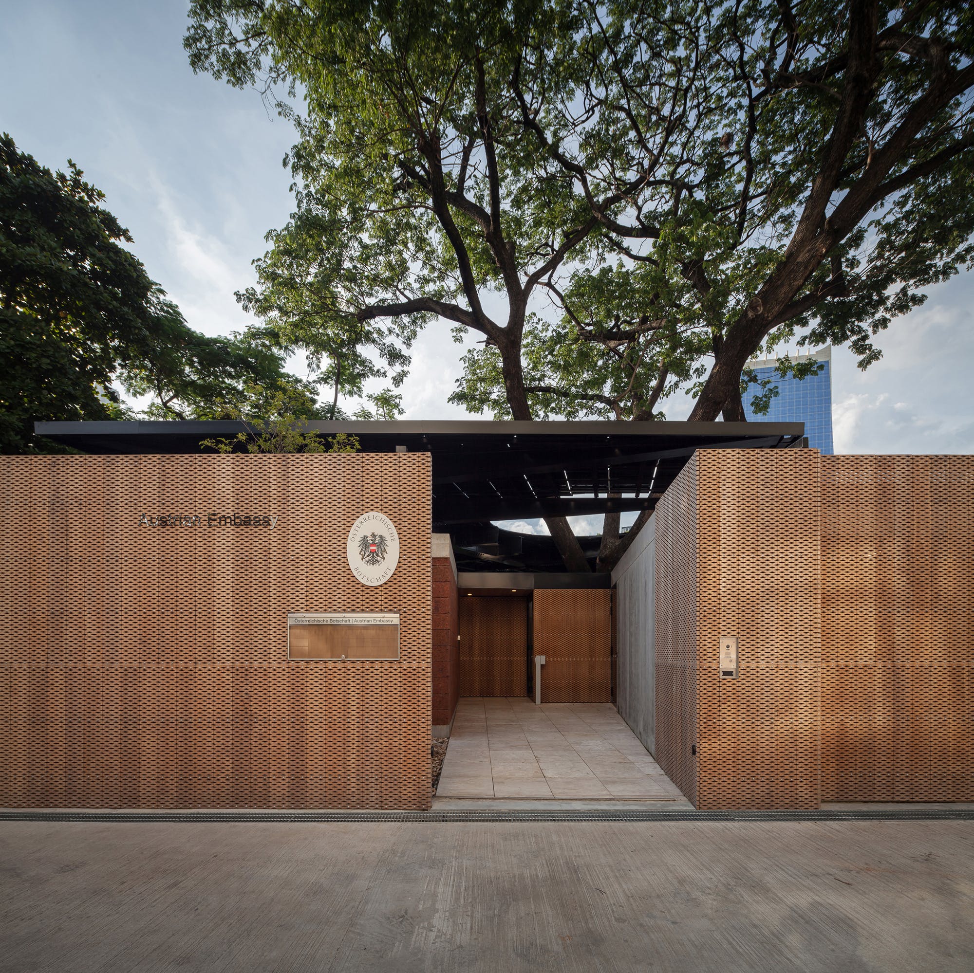 © HOLODECK Architects - Ketsiree Wongwan